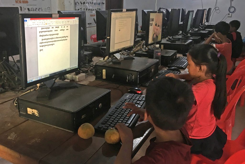 cambogia-Universal-Friendship-School-For-Cambodian-Children