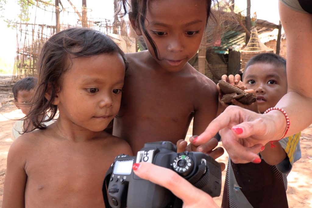 i-sorrisi-della-cambogia-bambini