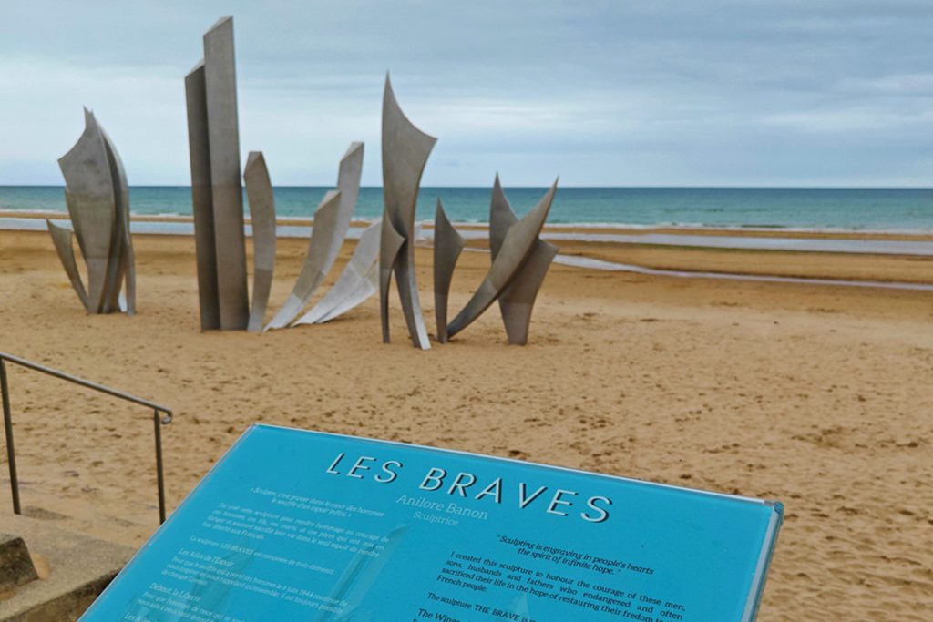 spiagge dello sbarco on the road in normandia