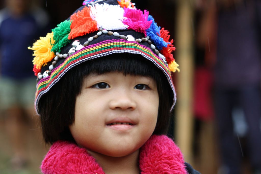 bambina-villaggi-montagne-thailandia