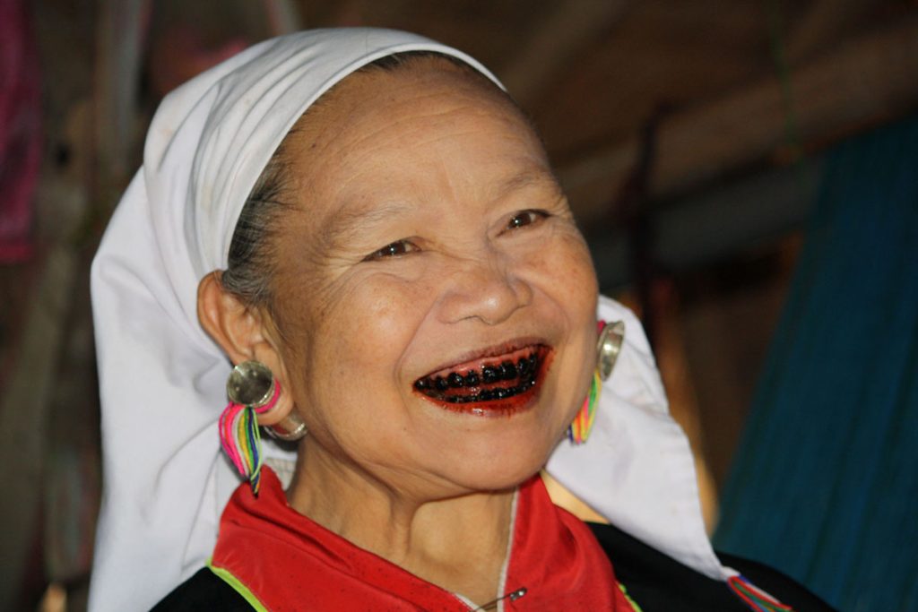 etnie-thailandia-signora