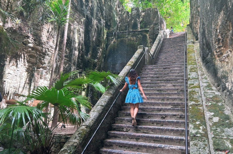 cosa-vedere-nassau-bahamas-Queen-Staircase-meraviglie-del-mondo-travel-blog
